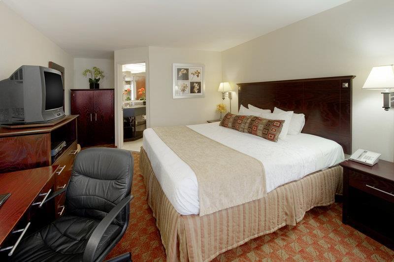 Best Western Bar Harbour Inn Massapequa Park Oda fotoğraf