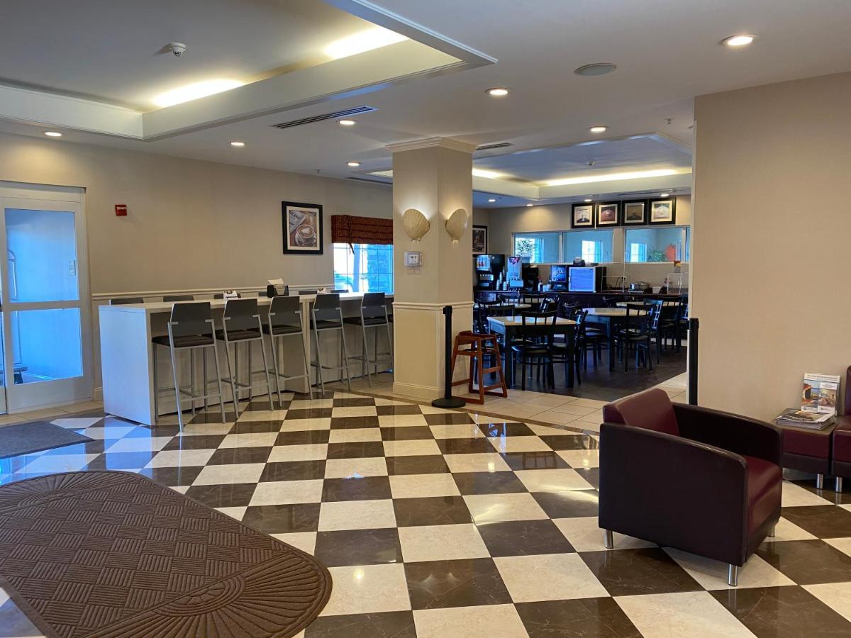Best Western Bar Harbour Inn Massapequa Park Dış mekan fotoğraf